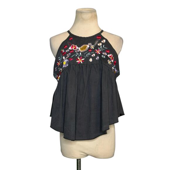 Shein charcoal Floral Embroidered Halter flowy top size Medium - Picture 11 of 13